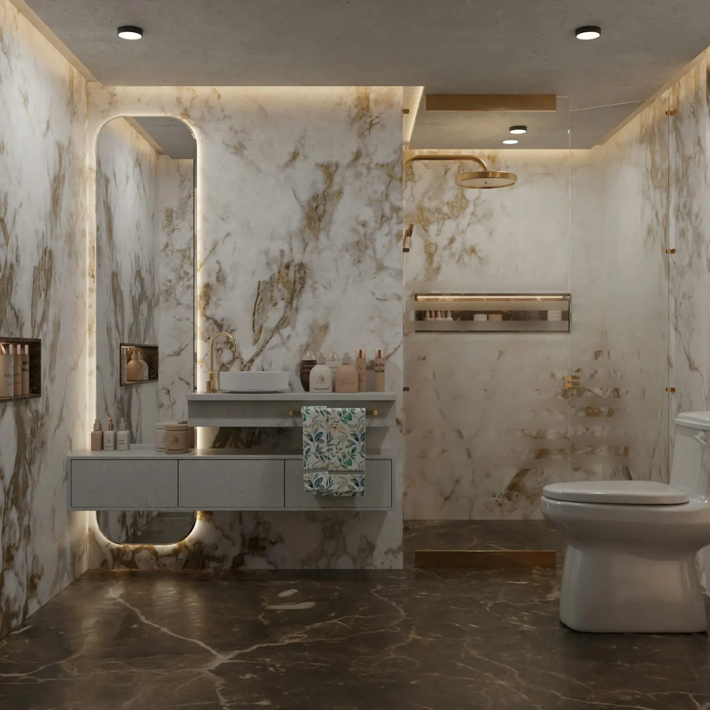 Penthouse-Bad mit Wänden aus Carrara-Marmor und bodenebener Dusche